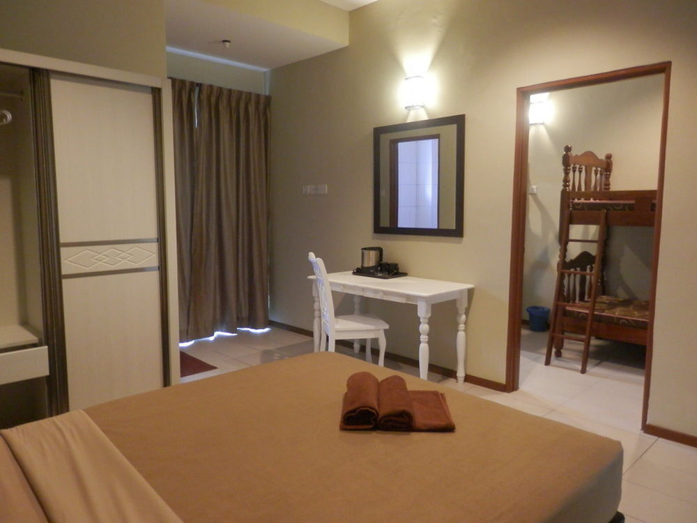 Rovers Inn Cameron Highlands Eksteriør billede