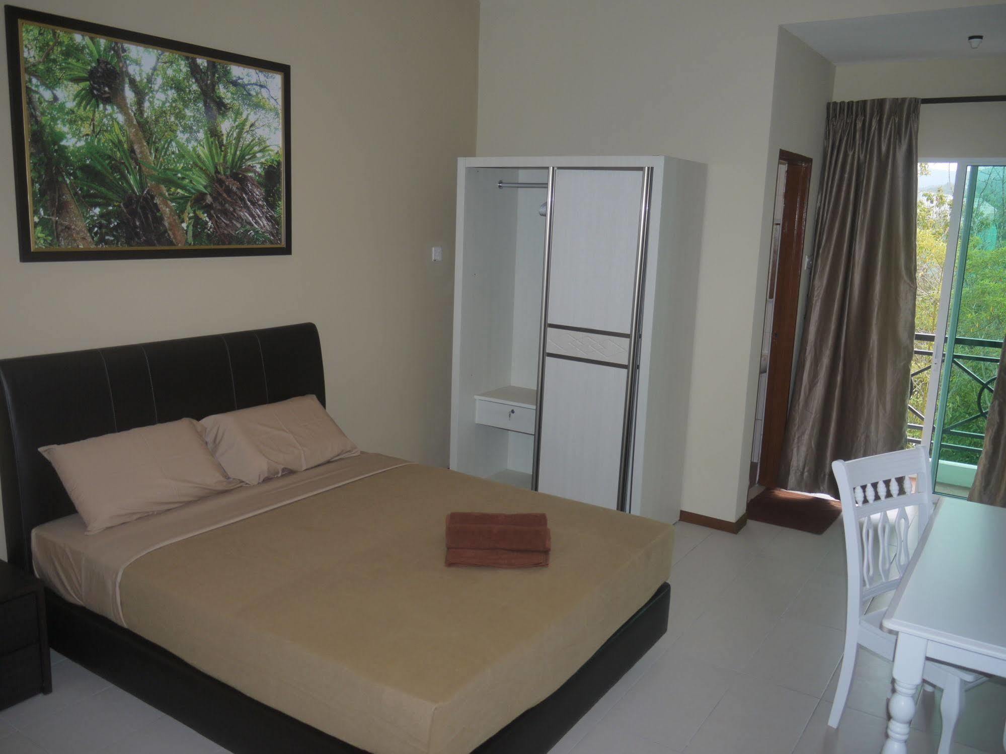 Rovers Inn Cameron Highlands Eksteriør billede