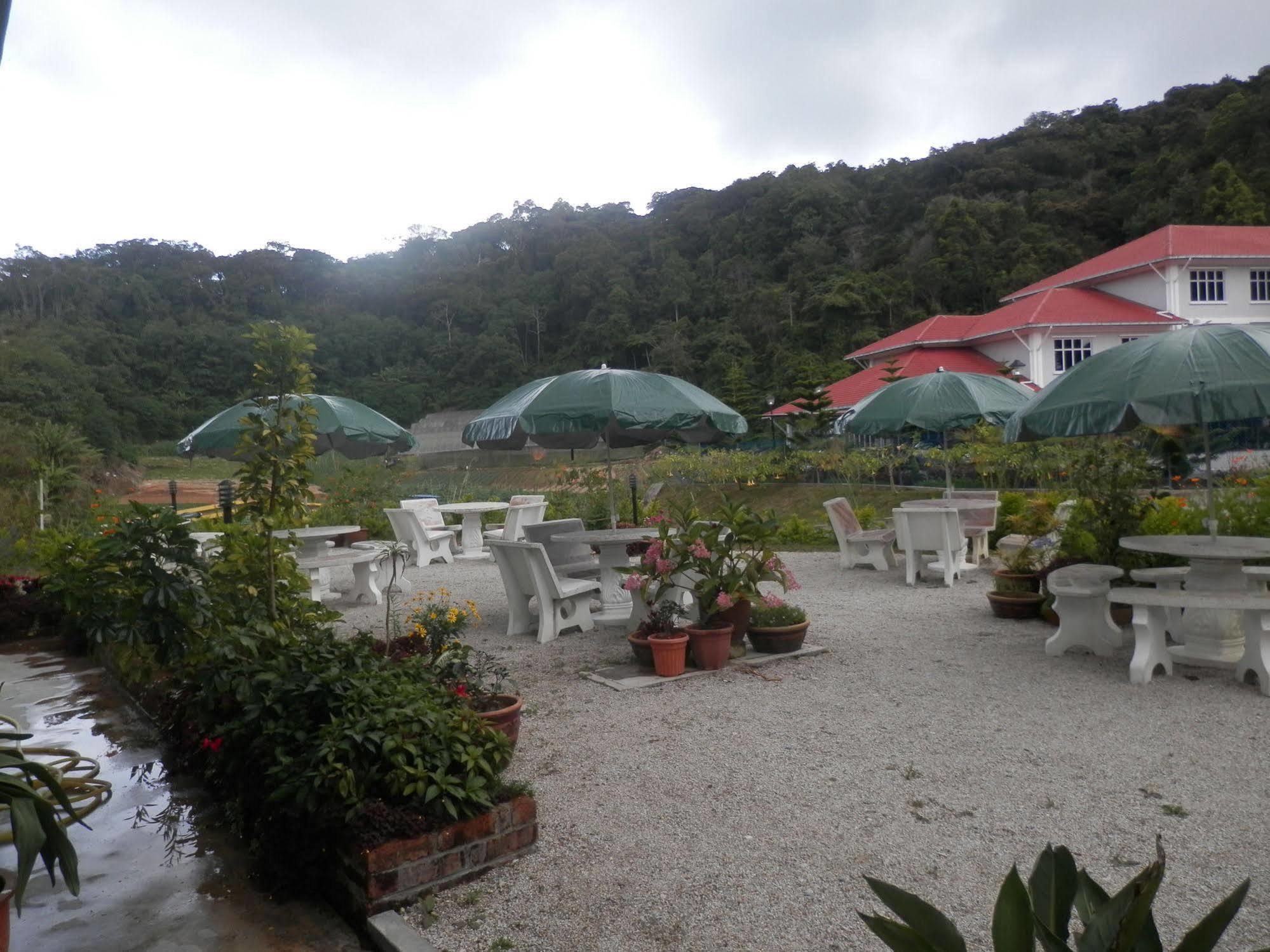 Rovers Inn Cameron Highlands Eksteriør billede
