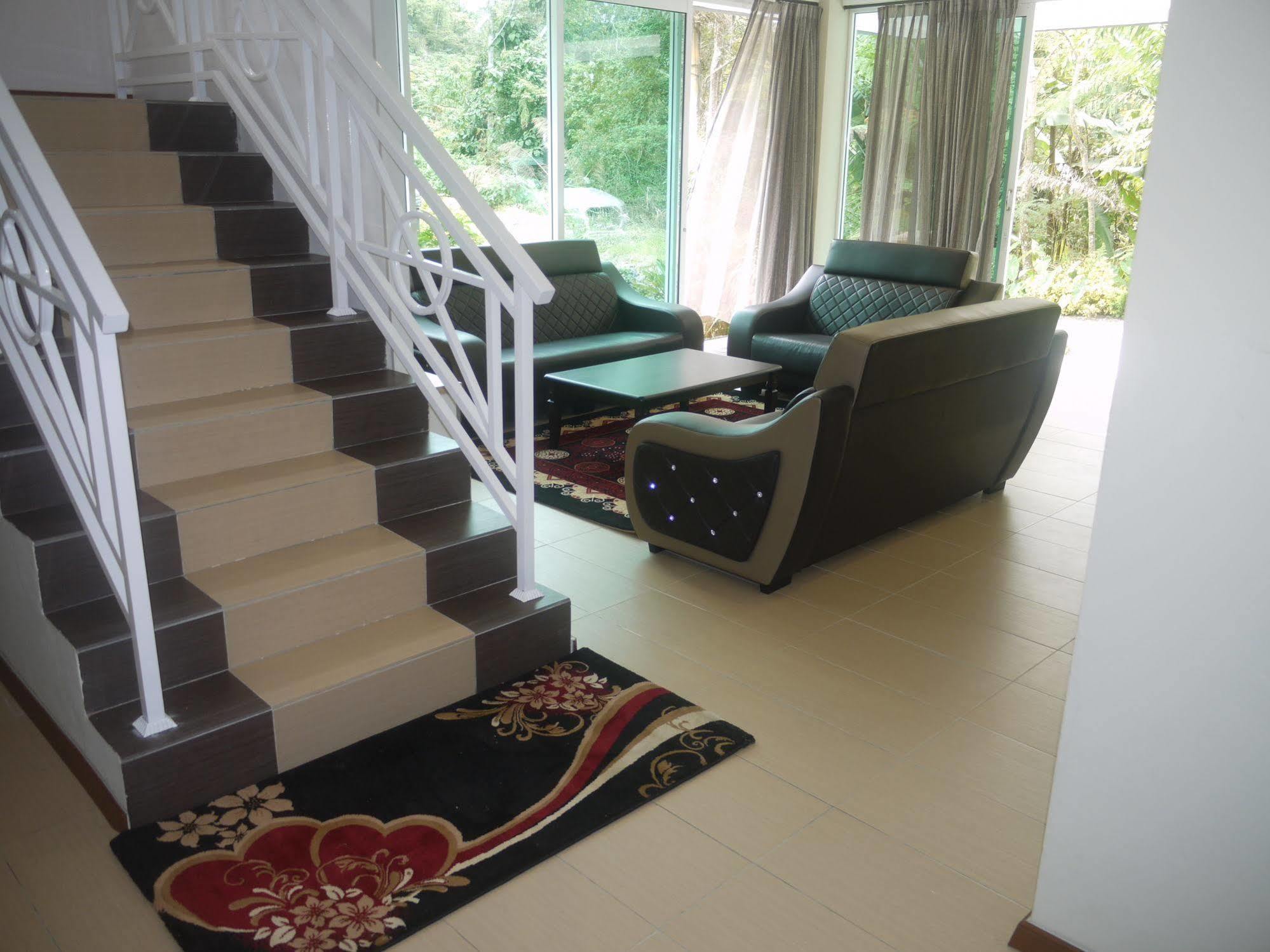 Rovers Inn Cameron Highlands Eksteriør billede